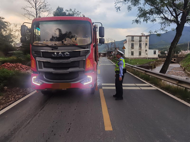 e181a3931ee24f23cc1736e3c9d5eae9_副本.jpg