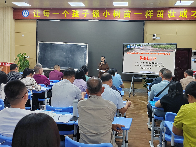 房韵昕 (2).jpg