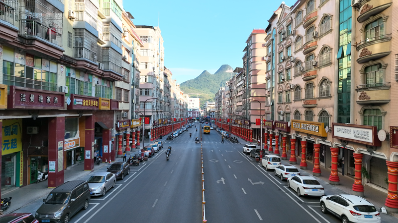 瑶山路