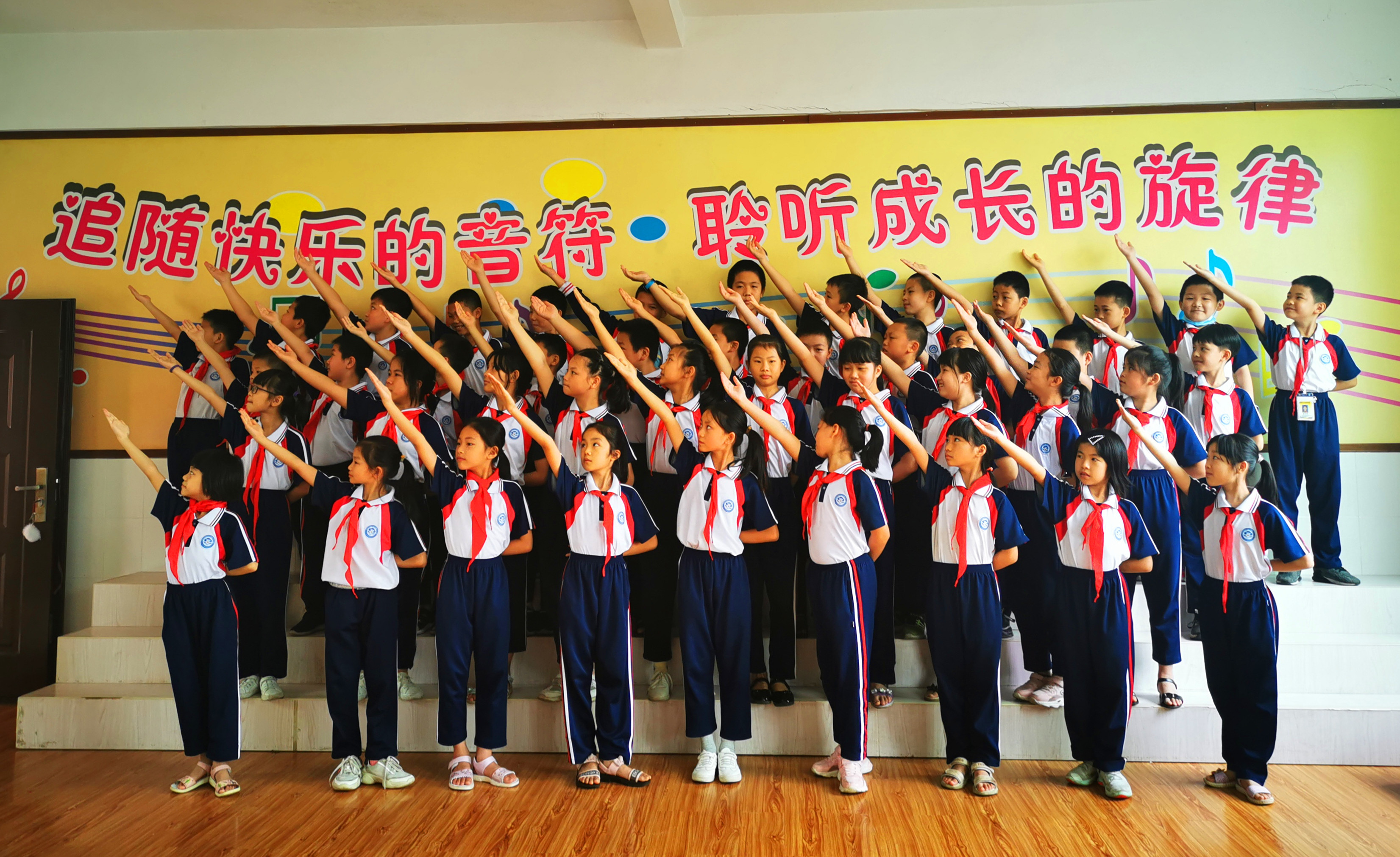 2020年六&middot;一唱校歌比赛1.jpg